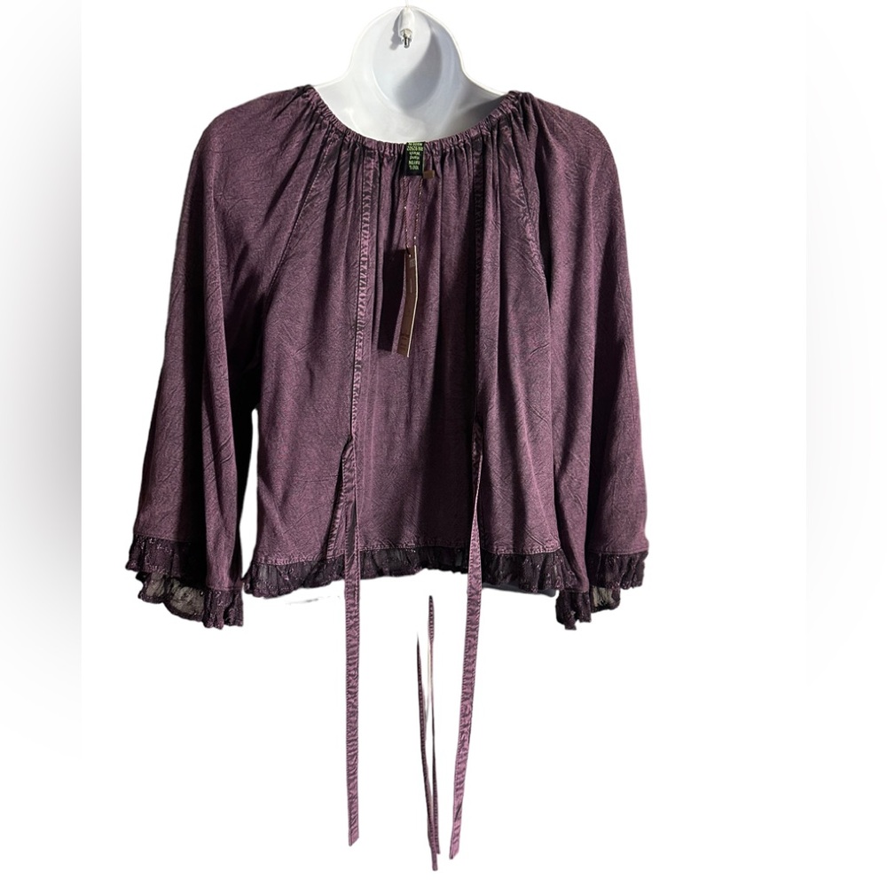 NWT.  Medium Blouse by Sacred Threads CL/GY 01 216735 - Picture 2 of 4